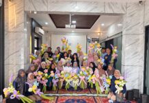 PT Bukit Asam Gelar Kelas Kreasi Vol. 6, Ajarkan UMKM Membuat Bunga Balon Menawan
