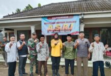 Jelang Ramadhan, Polsek Kemang Gelar Geber Masjid Asri dan Tanam Pohon di Masjid Jami An-Nur