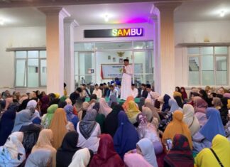 Warga Dapat Telur Saat Hadir Di Kuliah Subuh