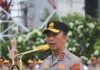 Kapolda Sumsel Pimpin Apel Pagi dan Perintahkan Pemeriksaan Senjata Api Dinas Personel