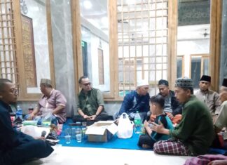 Jamaah Masjid Nurul Ihsan Desa Bojong Rayakan Takbir Sambut IdulFitri