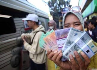 Ternyata ini Asal Dan Usulnya Lebaran Identik dengan Uang Baru