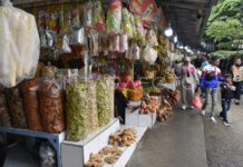 Kemacetan Lalin Pada Libur Idulfitri 2026 Jadi Berkah Pedagang Oleh-Oleh Puncak Bogor