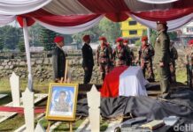 Gugur Saat Misi Perdamaian di Lebanon, Kapten Zulmi Dimakamkan di TMP Cikutra Bandung