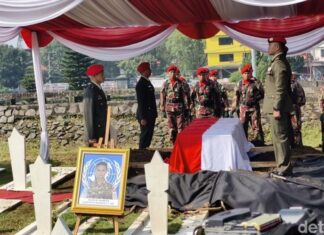 Gugur Saat Misi Perdamaian di Lebanon, Kapten Zulmi Dimakamkan di TMP Cikutra Bandung