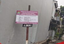 Warga Keluhkan Proyek U-Ditch di Binong Tangerang, Tanah Galian Menumpuk di Pinggir Jalan