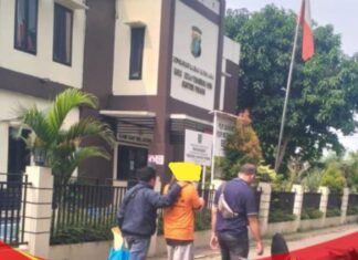 Polisi Tahan Tersangka Penganiayaan Petugas Damkar Pos Pinang Kota Tangerang