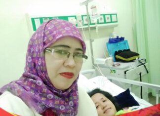 Kader BPJS yang Tak Kenal Lelah, Titin Dampingi Warga Hingga Persalinan SC di RSUD Cibinong