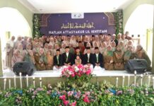 Wisuda Tahfidz ke-VIII Pondok Pesantren Thoyyibah MTs Ar-Rifa’i, Cetak Generasi Qur’ani Menuju Masa Depan Gemilang