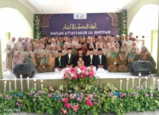 Wisuda Tahfidz ke-VIII Pondok Pesantren Thoyyibah MTs Ar-Rifaโi, Cetak Generasi Qurโani Menuju Masa Depan Gemilang