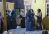 Ibu – Ibu Pengajian Silaturahmi Yasinan Santuni 30 Orang Anak Yatim