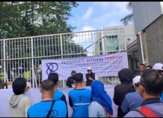 Ketua Umum PST Dian HS Resmi Layangkan Laporan Dugaan Penyimpangan Anggaran Proyek Peningkatan Jalan Serut 1 Desa Pengabuan ke Kejati Sumsel