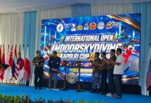 Wakapolri Buka Kapolri Cup II Indoor Skydiving di Cikeas, Diikuti 382 Peserta dari 10 Negara