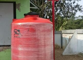 Bukti Kepedulian Lingkungan, SPBU 34-16609 Lewisadeng Sumbang Torn Air bersih dan Sembako Rutin