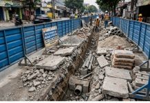 Proyek Pedestrian dan Drainase di Serpong Dikeluhkan, Warga Mengaku Terluka akibat Galian